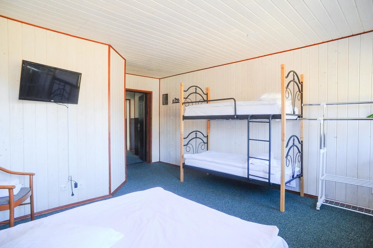 Мини-отель Hotel Galushko Микуличин