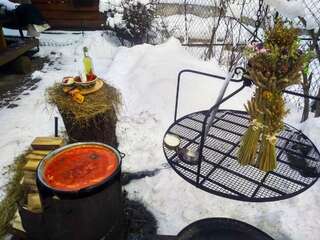 Мини-отель Hotel Galushko Микуличин Стандартный четырехместный номер-14