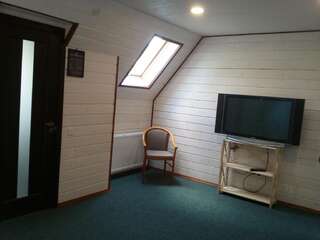 Мини-отель Hotel Galushko Микуличин Двухместный номер Делюкс с 1 кроватью и ванной-87